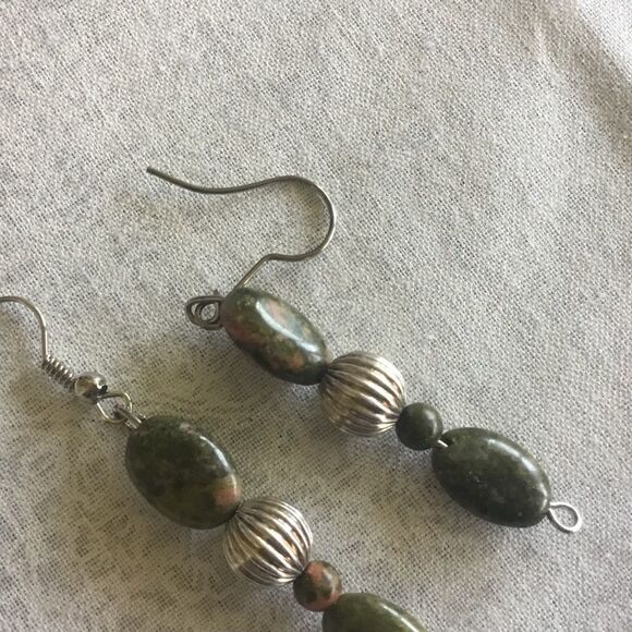 Natural Unakite Earrings NWOT - Picture 5 of 7